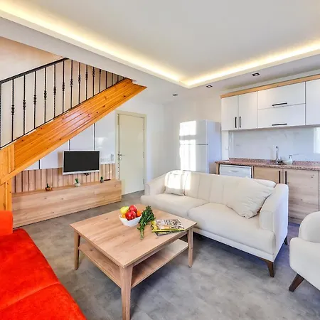 Tugce Apart Daire Kaş